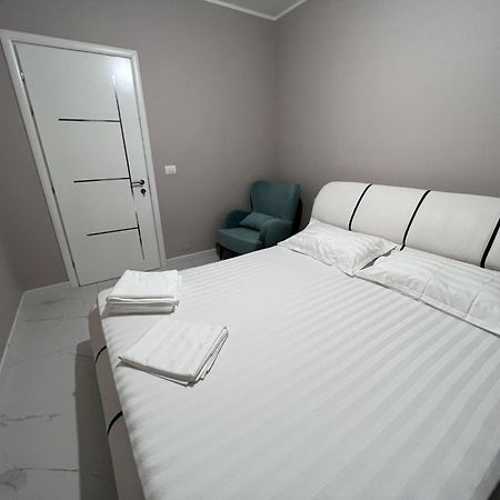 Bmb Apartament Durrës Eksteriør billede