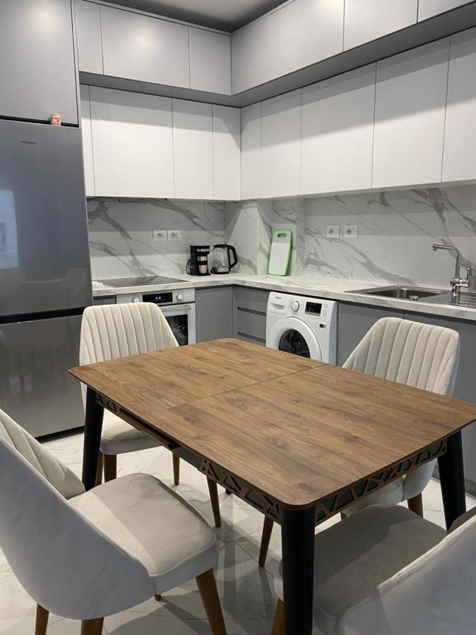 Bmb Apartament Durrës Eksteriør billede